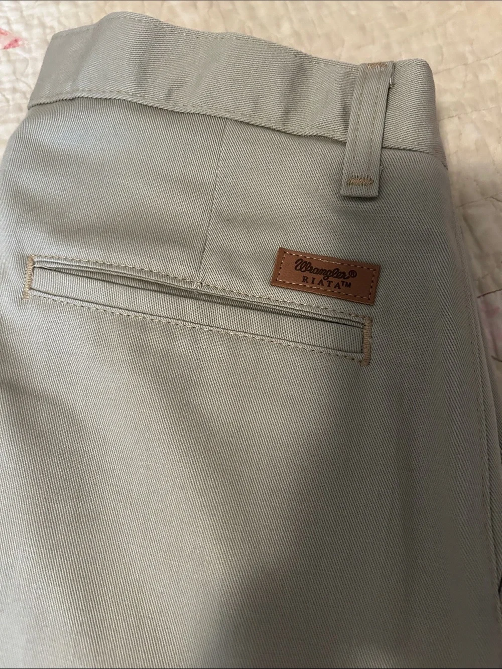 Wrangler Riata 32x36 Khaki
